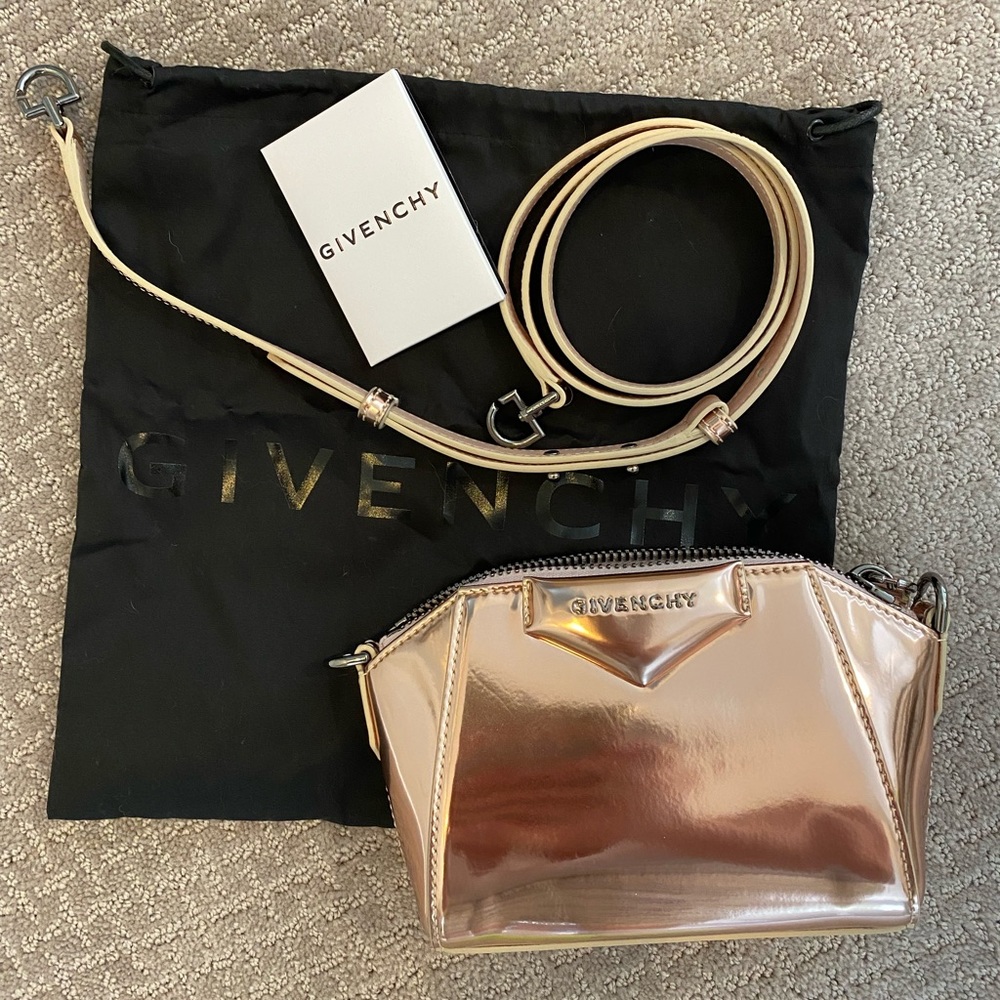Givenchy Antigona Nano